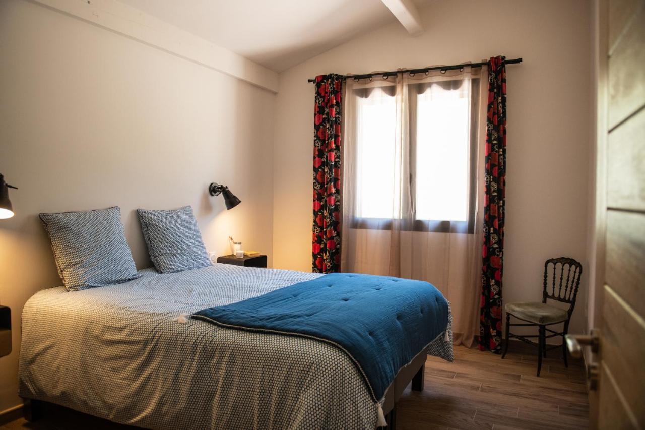 Bastide Toujours Dimanche, Maison De Vacances Avec Vue & Piscine Privee Gordes Exterior photo